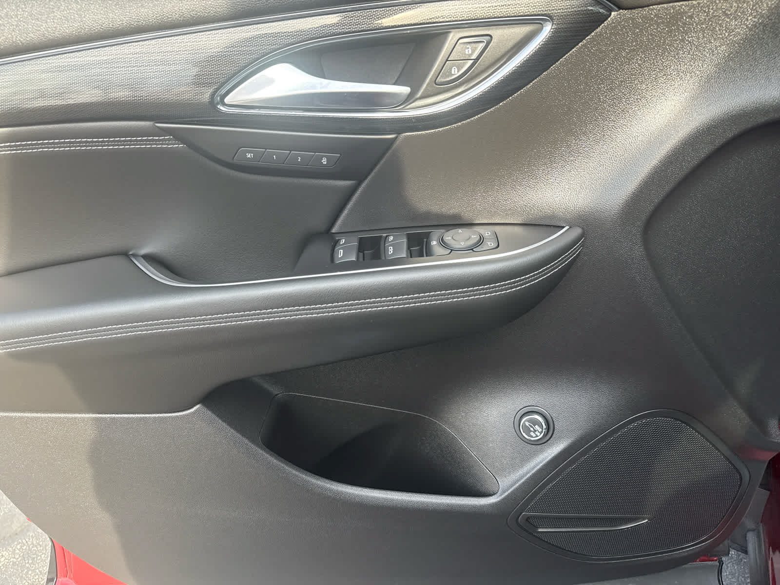 Used 2023 Buick Envision Essence w/ Sport Touring Package AWD/4WD image 10