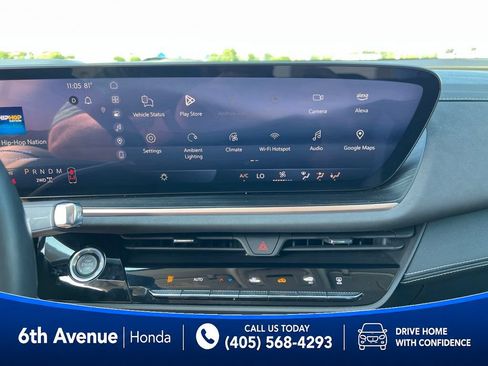 Used 2025 Buick Envision Sport Touring AWD/4WD image 36