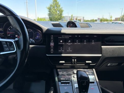 Used 2020 Porsche Cayenne AWD/4WD image 29
