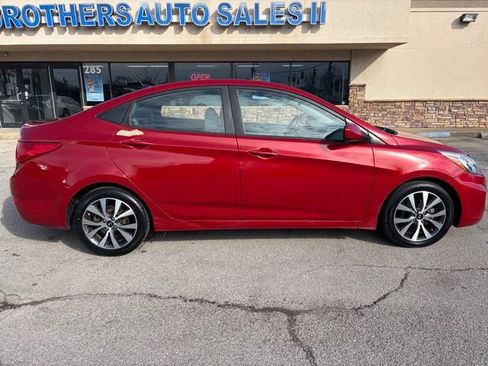 Used 2017 Hyundai Accent Value Edition FWD image 9