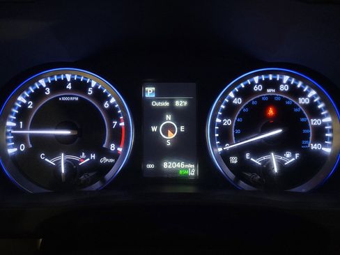 Used 2018 Toyota Highlander XLE image 23