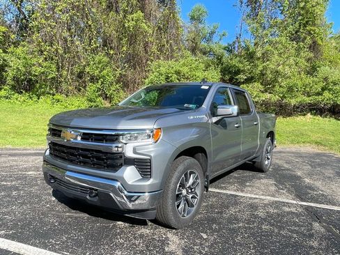 Certified 2023 Chevrolet Silverado 1500 LT AWD/4WD image 8