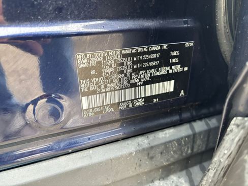 Used 2025 Toyota RAV4 XLE image 29