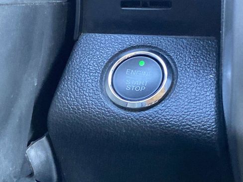 Used 2016 Ford F150 Lariat w/ Equipment Group 502A Luxury image 29