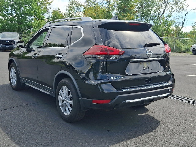 Used 2018 Nissan Rogue SV AWD/4WD image 10