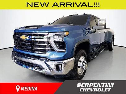 Used 2025 Chevrolet Silverado 3500 LTZ w/ LTZ Convenience Package