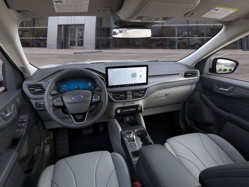 New 2025 Ford Escape SE w/ PHEV Premium Package FWD image 9