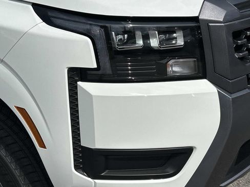 New 2026 Nissan Frontier SV w/ Tow Package AWD/4WD image 10