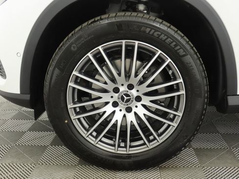 Certified 2026 Mercedes-Benz GLC 300 image 31