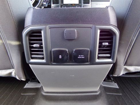 Used 2021 Ford F250 XLT w/ XLT Premium Package image 54