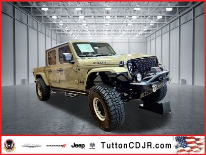 New 2025 Jeep Gladiator Willys