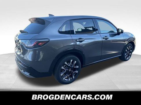 New 2027 Honda HR-V EX-L image 3