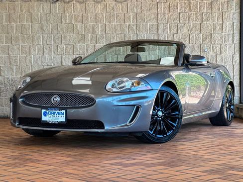 Used 2010 Jaguar XK Convertible RWD image 2