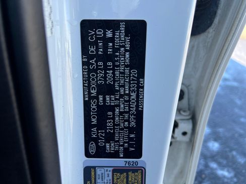 Used 2021 Kia Forte GT-Line w/ GT-Line Premium Package image 39