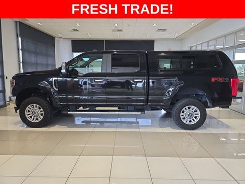 Used 2019 Ford F250 XL w/ STX Appearance Package AWD/4WD image 2