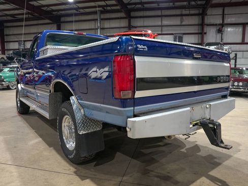 Used 1996 Ford F250 4x4 Regular Cab image 6