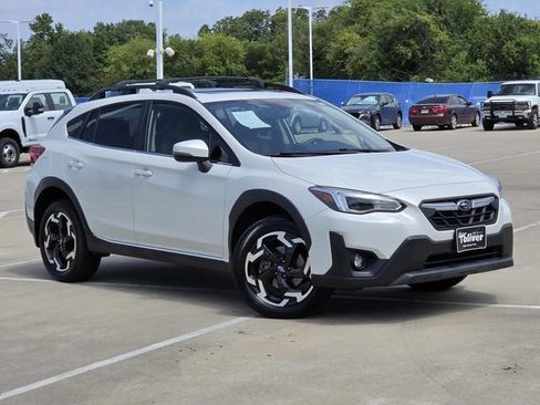 Used 2022 Subaru Crosstrek 2.5i Limited w/ Moonroof Package 2 AWD/4WD image 2
