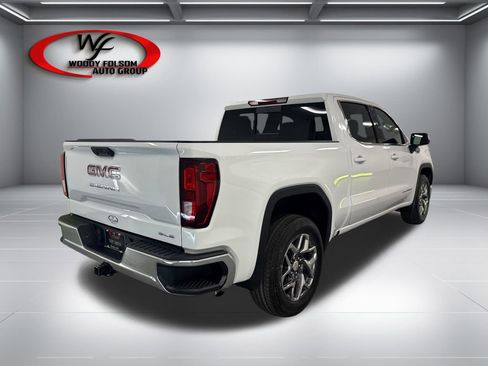 New 2026 GMC Sierra 1500 SLE w/ Preferred Package RWD image 6