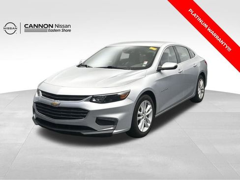 Used 2018 Chevrolet Malibu LT image 1