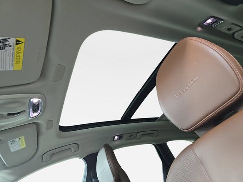 Used 2019 Volvo XC60 T5 Inscription w/ Protection Package Premier FWD image 33