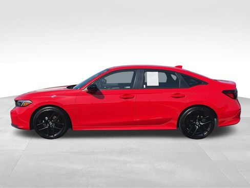 Used 2025 Honda Civic Sport image 5