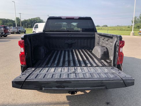 Used 2022 Chevrolet Silverado 1500 LT w/ Protection Package AWD/4WD image 5