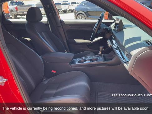 Used 2022 Honda Civic Sport image 13