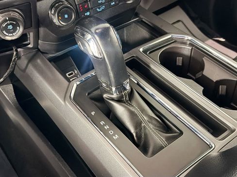 Used 2019 Ford F150 XLT w/ Equipment Group 302A Luxury image 17