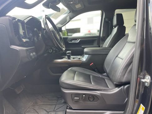 Used 2024 Chevrolet Silverado 1500 RST AWD/4WD image 18