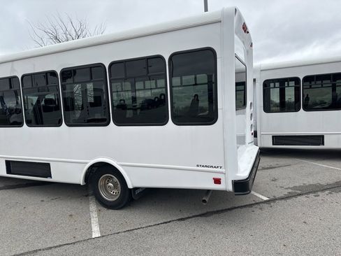 Used 2022 Mercedes-Benz Sprinter 3500 image 11