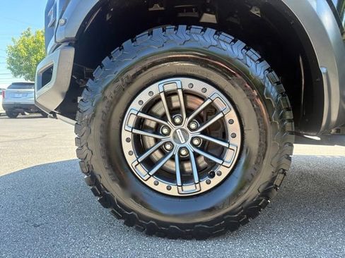 Used 2020 Ford F150 Raptor w/ Equipment Group 802A Luxury AWD/4WD image 12