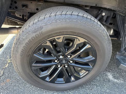 Used 2024 Ford F150 Lariat w/ Equipment Group 502A High AWD/4WD image 20