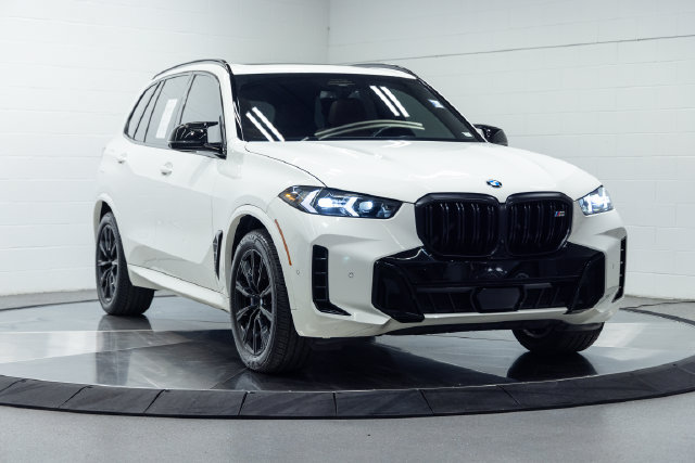 Certified 2024 BMW X5 M60i AWD/4WD image 4