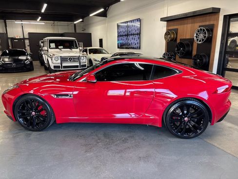 Used 2015 Jaguar F-TYPE S RWD image 5