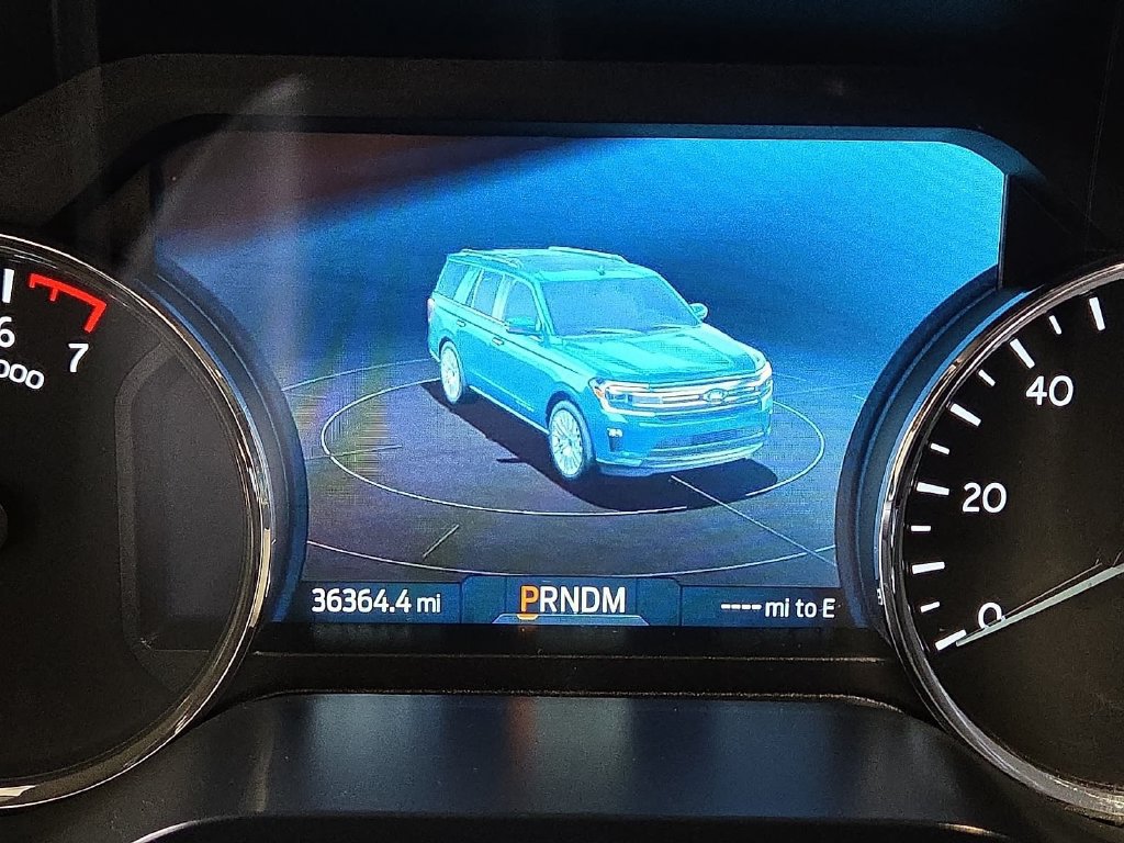 Used 2022 Ford Expedition XLT AWD/4WD image 24