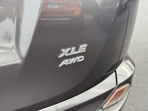 Used 2017 Toyota RAV4 XLE w/ All Weather Liner Package AWD/4WD image 13