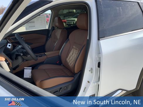 New 2026 Nissan Rogue Platinum w/ Platinum Premium Package image 9