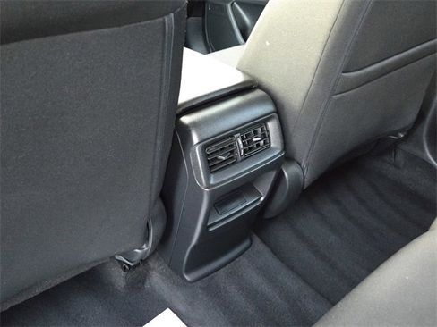 Used 2023 Honda CR-V EX image 10