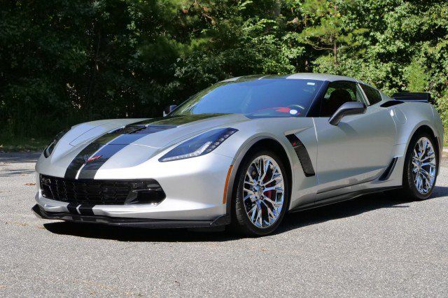Used 2018 Chevrolet Corvette Z06 RWD image 6