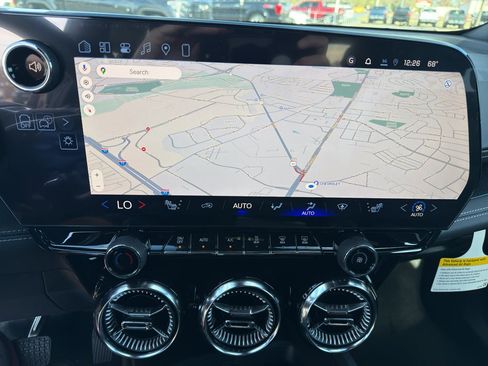 New 2026 Chevrolet Blazer EV LT image 19