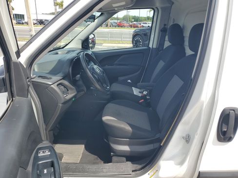Used 2021 RAM ProMaster City Tradesman FWD image 13