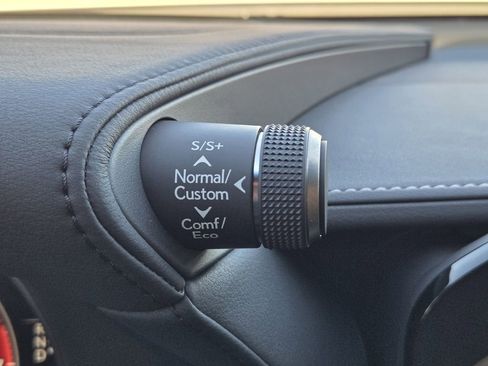 Used 2021 Lexus LS 500 w/ Interior Upgrade Package image 34