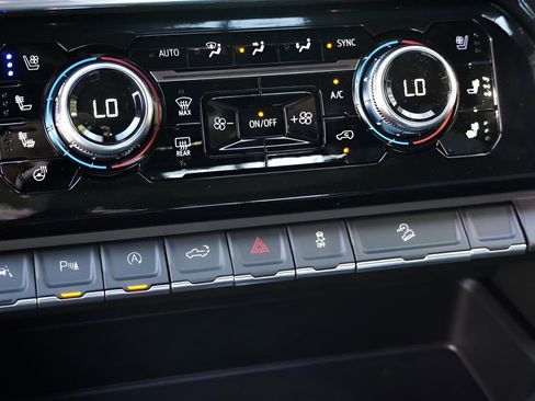 New 2026 GMC Sierra 1500 Denali image 13