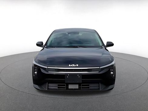 Used 2025 Kia K4 LXS image 4