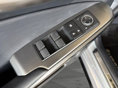 Certified 2024 Lexus IS 500 w/ Accessory Package RWD image 9