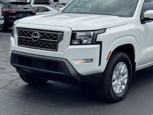 Used 2022 Nissan Frontier SV AWD/4WD image 33