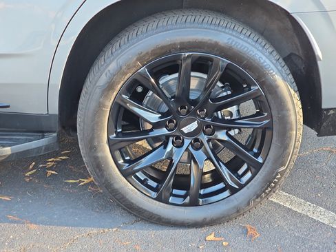 Used 2024 Cadillac Escalade Sport w/ LPO, ONYX Package image 35