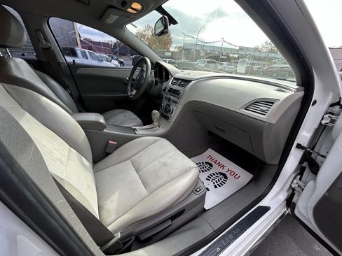 Used 2010 Chevrolet Malibu LT w/ HFV6 Engine Package image 18