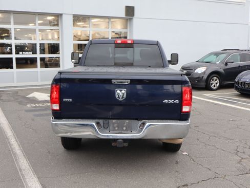 Used 2019 RAM 1500 Classic SLT AWD/4WD image 9