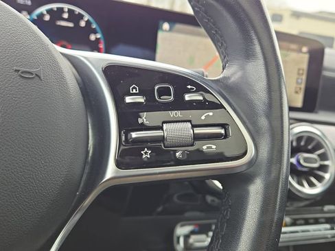 Used 2023 Mercedes-Benz CLA 250 4MATIC image 19
